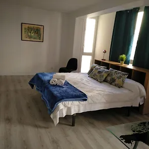 Rooms Tarragona Таррагона